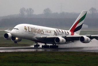 Emirates Kembali Layani Penumpang dengan Aturan Baru