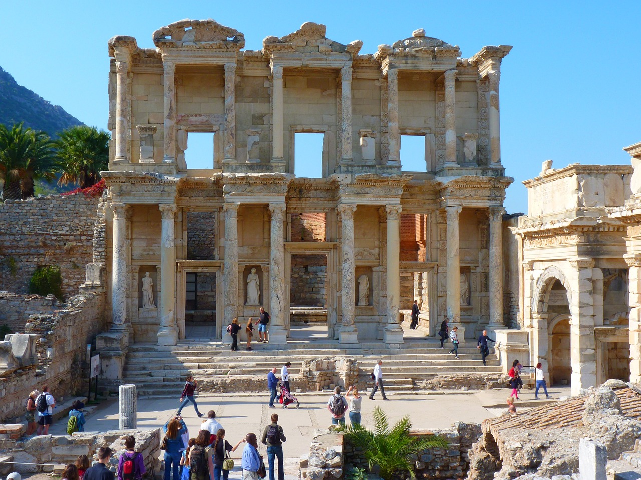 celsus ephesus izmir turkey turki