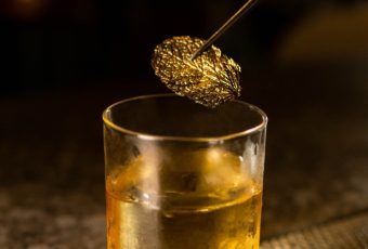 Ketika Koktail Menjadi Sebuah Puisi di Moon Sipper Club