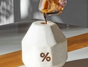 % Coconut Americano Kini Hadir di Semua Gerai % Arabica Bali