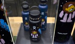 Kolaborasi Hydro Flask dengan Seniman Visual Muklay, Wujudkan Tumbler Bernuansa…