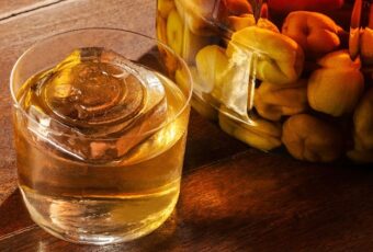 Suka Musik dan Koktail? Wajib ke F*nkytown di Bangkok!