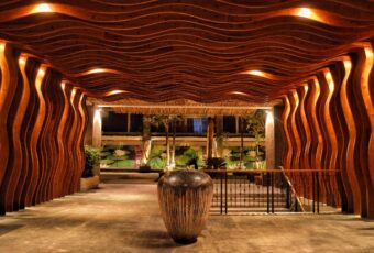 TS Suites Seminyak dan Komitmen untuk Satwa Liar Indonesia
