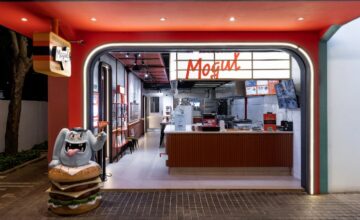 Rahasia Chris dan Joeana di Balik Burger Fenomenal MOGUL