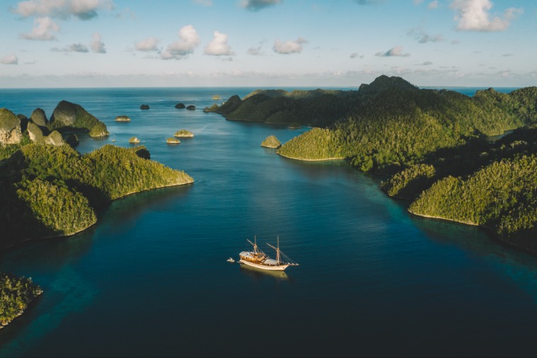 Spice Route Voyage Indonesia