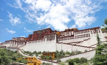 Belajar Arti Sunyi dan Ketundukan pada Alam di Tibet