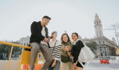 Gen Z Indonesia Pilih Liburan Singkat tapi Sering, Data Terbaru&hellip;