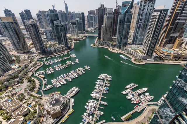 Trip ke Dubai Kini Kian Praktis, Turis Indonesia Bisa Nikmati Izin Masuk 14 Hari dengan Persetujuan Awal